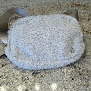 Lululemon Cozy Cream Sherpa Belt Bag